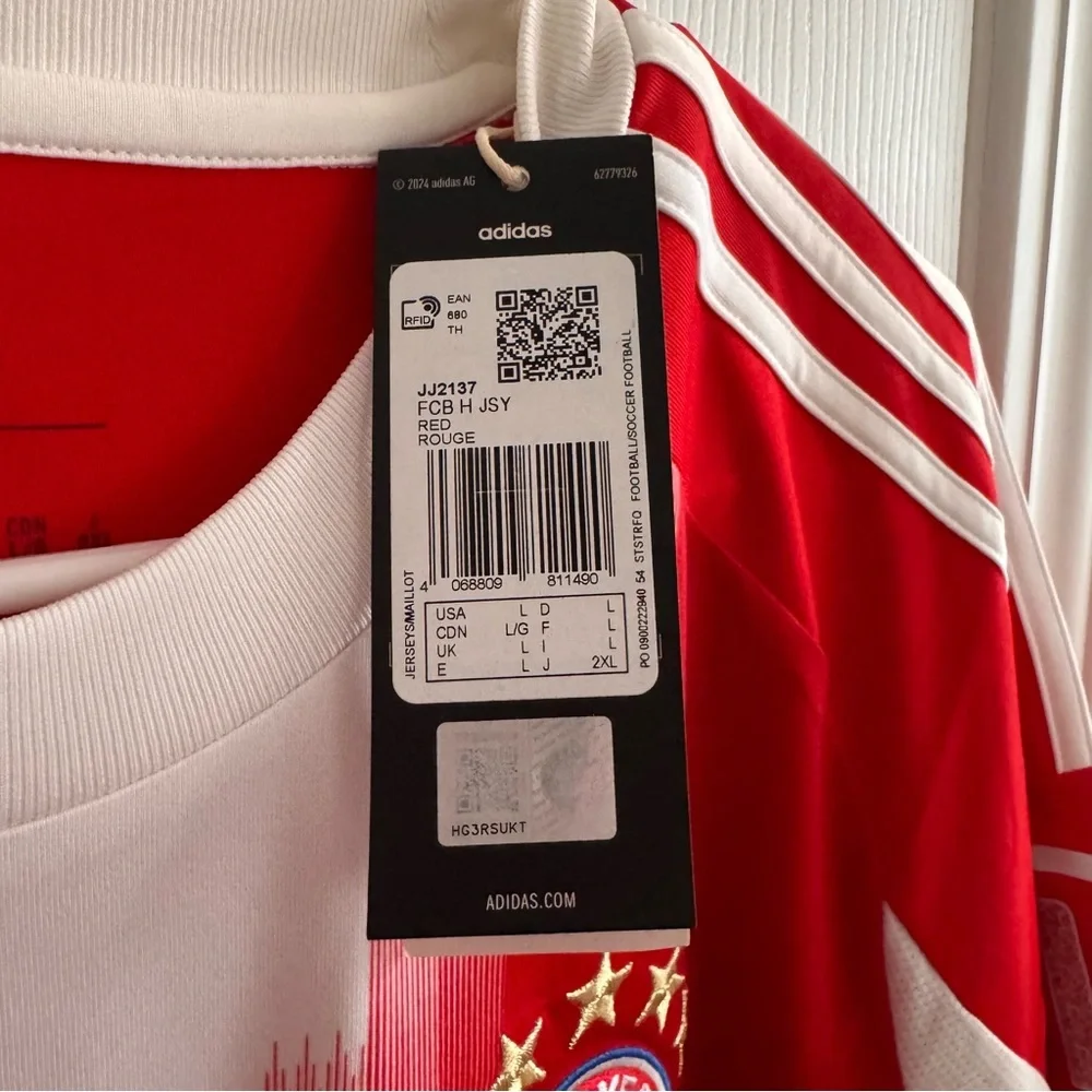 NWT FC Bayern 24/25 Home Authentic Jersey Adidas Bundesliga Size L